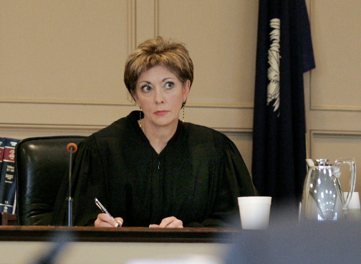 judge-484.jpg